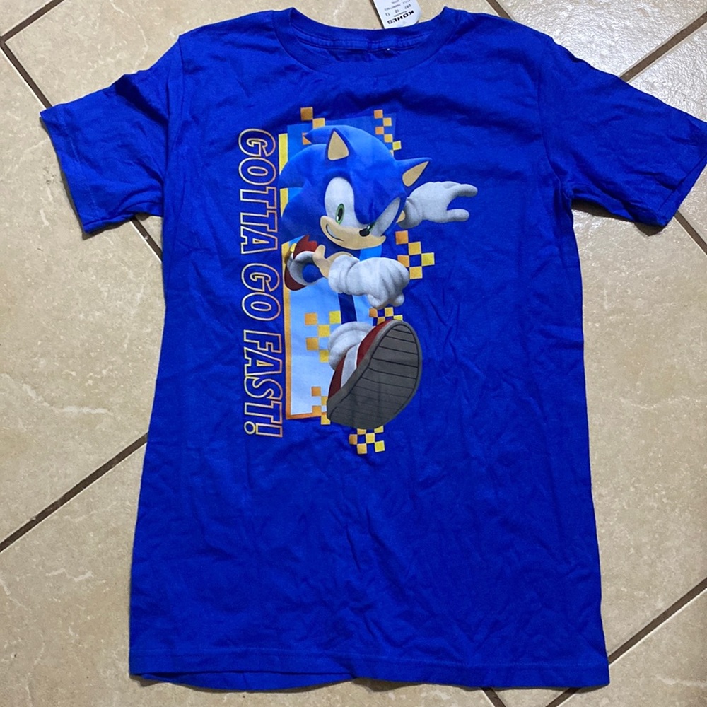 Sonic The Hedgehog XL boys New with tags blue